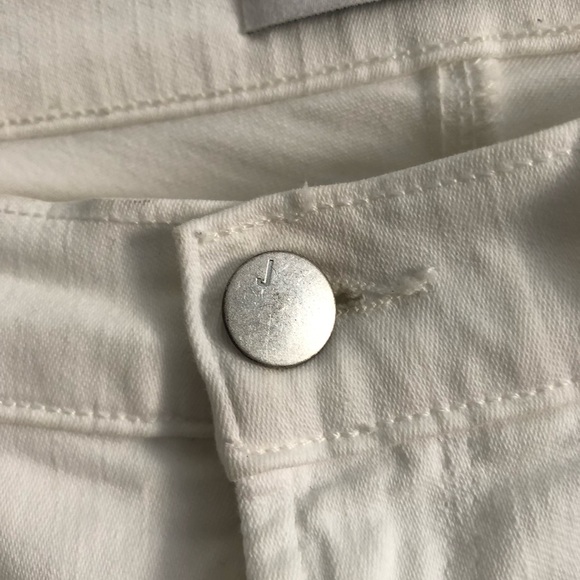Like-New J Brand Distressed White Jeans (cropped) Size 24 - Picture 4 of 6